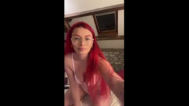 FoxyValentine online show from March 6, 2026, 7:20 pm