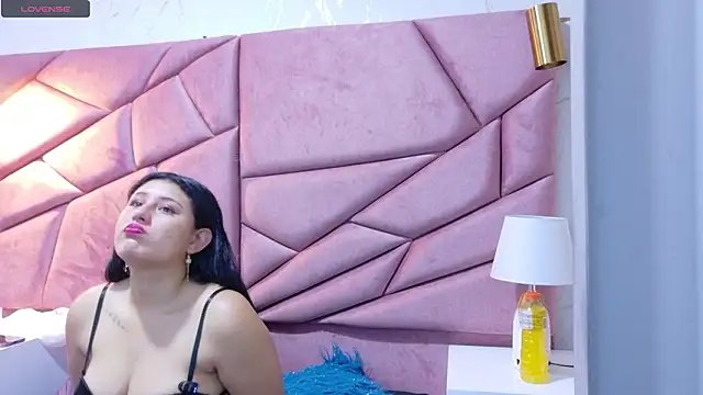 cherry07  online show from February 28, 2026, 11:32 am