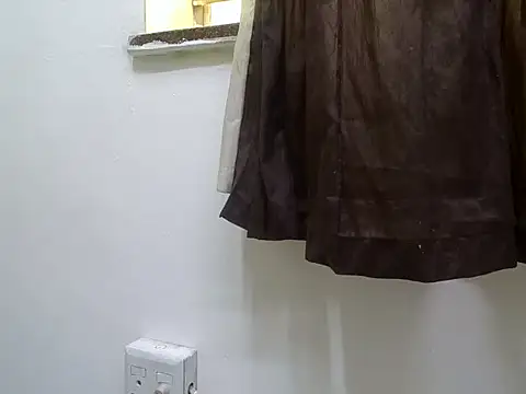 Snapshot of MagesticMila chatting on February 19, 2026, 3:42 pm MagesticMila online show from February 19, 2026, 3:42 pm