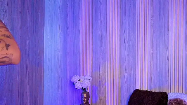 Snapshot of Isabellaa_Rosee chatting on July 23, 2026, 8:05 pm Isabellaa Rosee online show from July 23, 2026, 8:05 pm
