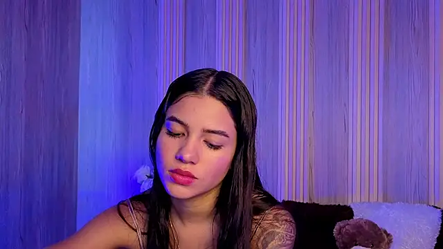 Snapshot of Isabellaa_Rosee chatting on July 24, 2026, 8:05 pm Isabellaa Rosee online show from July 24, 2026, 8:05 pm