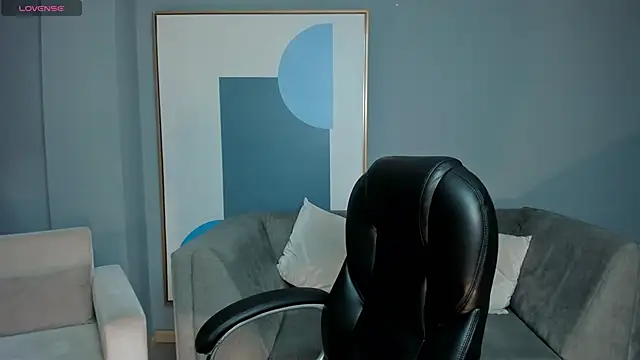 CarolineEvans x online show from February 22, 2026, 4:26 am