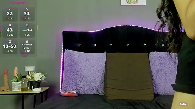 Ivy Heat online show from May 16, 2026, 1:48 am