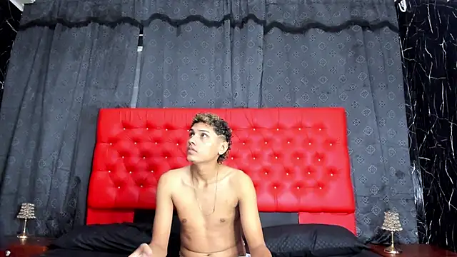 Henry and Lucy online show from March 8, 2026, 7:17 pm