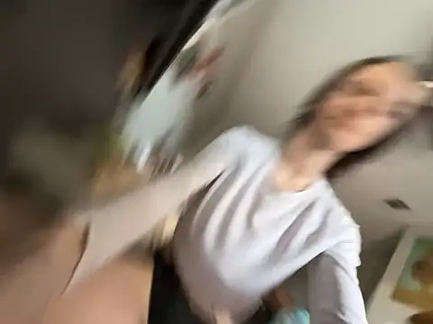 Snapshot of ash10alex chatting on February 28, 2026, 7:24 pm ash10alex online show from February 28, 2026, 7:24 pm