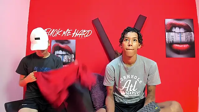 GREEN BOYS online show from February 18, 2026, 7:28 am