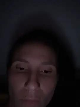 Snapshot of VioletaDark chatting on February 20, 2026, 4:20 am VioletaDark online show from February 20, 2026, 4:20 am