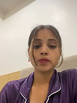 Snapshot of samayra1144 chatting on May 30, 2026, 8:36 pm samayra1144 online show from May 30, 2026, 8:36 pm