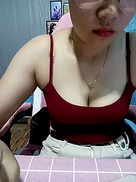 Eye-squirt online show from March 25, 2026, 5:07 am