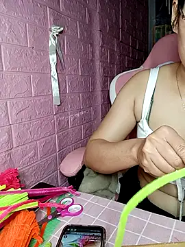 Eye-squirt online show from March 15, 2026, 6:09 am