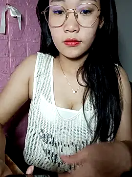 Eye-squirt online show from March 6, 2026, 7:47 am