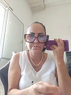 Snapshot of RubyStrome chatting on June 10, 2026, 5:14 pm RubyStrome online show from June 10, 2026, 5:14 pm