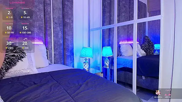 PerlaRogerss  online show from March 11, 2026, 10:42 am