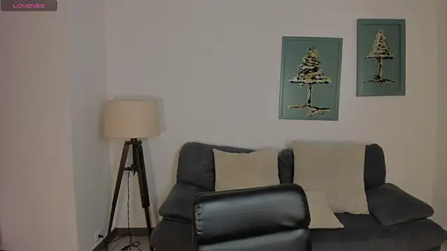 Snapshot of AmyRosse_X chatting on May 11, 2026, 12:50 pm AmyRosse X online show from May 11, 2026, 12:50 pm