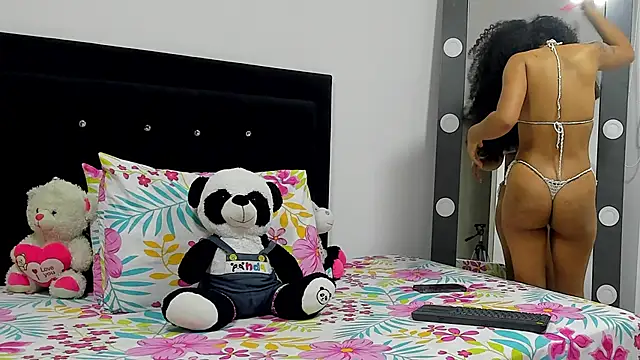 DanielaWane online show from February 26, 2026, 11:38 pm