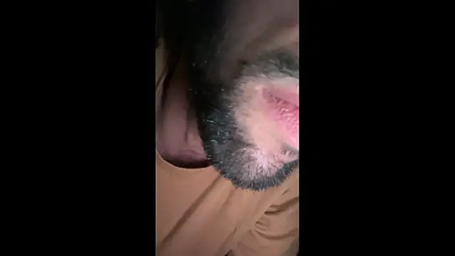 Snapshot of Karim_mansur chatting on April 14, 2026, 4:17 am Karim mansur online show from April 14, 2026, 4:17 am