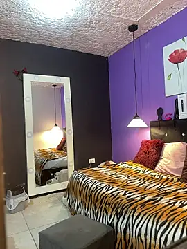 Snapshot of Karim_mansur chatting on March 6, 2026, 11:38 am Karim mansur online show from March 6, 2026, 11:38 am