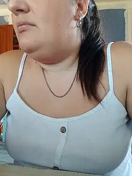 Snapshot of 69_less chatting on February 21, 2026, 6:10 pm 69 less online show from February 21, 2026, 6:10 pm