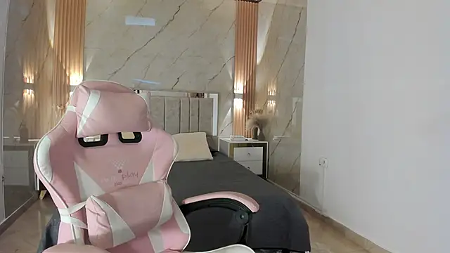 your whore Salome online show from March 11, 2026, 7:08 pm