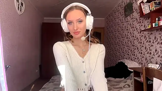 ChelsieGibbson online show from March 5, 2026, 11:07 am