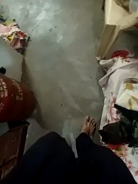 Snapshot of Avinh_09 chatting on February 18, 2026, 1:36 am Avinh 09 online show from February 18, 2026, 1:36 am