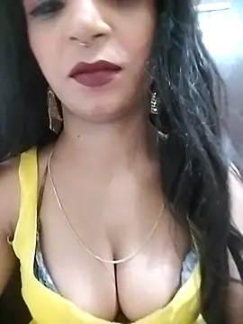 Miss Anamika   online show from April 17, 2026, 8:00 pm