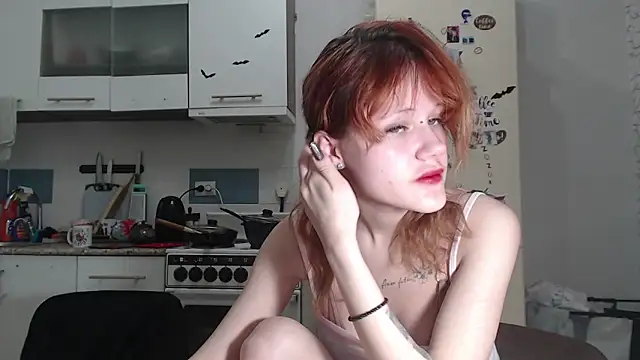 SolarAdrienne online show from March 5, 2026, 6:26 pm