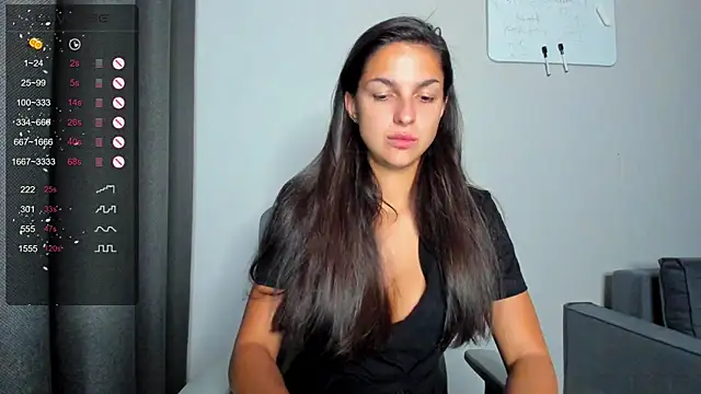 Snapshot of AngelGabe chatting on June 10, 2026, 6:31 pm AngelGabe online show from June 10, 2026, 6:31 pm