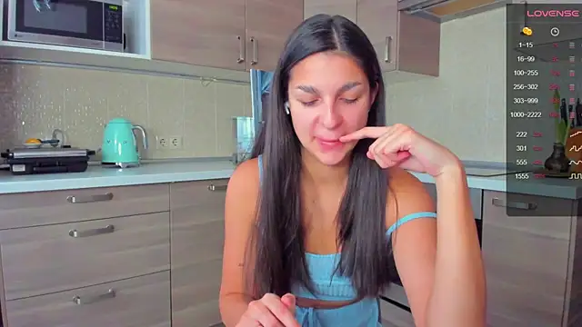 Snapshot of AngelGabe chatting on February 25, 2026, 10:04 am AngelGabe online show from February 25, 2026, 10:04 am