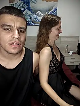 Snapshot of ApoloDafne chatting on April 16, 2026, 2:23 am ApoloDafne online show from April 16, 2026, 2:23 am