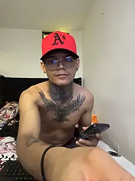 Snapshot of Maxtor_ chatting on February 17, 2026, 2:47 pm Maxtor online show from February 17, 2026, 2:47 pm