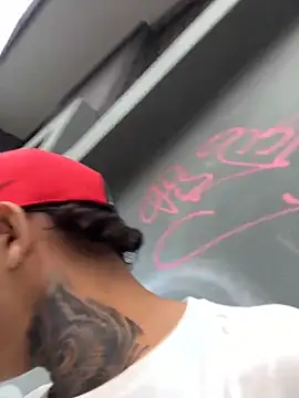 Snapshot of Maxtor_ chatting on February 25, 2026, 11:43 am Maxtor online show from February 25, 2026, 11:43 am