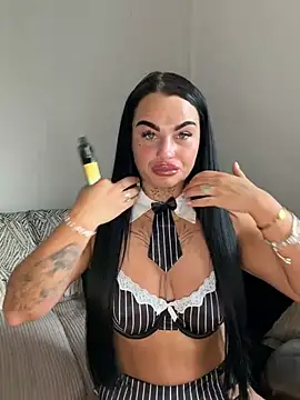 Snapshot of Darkfantisyx chatting on March 10, 2026, 3:16 pm Darkfantisyx online show from March 10, 2026, 3:16 pm