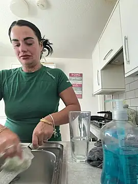 Snapshot of Darkfantisyx chatting on March 30, 2026, 3:24 pm Darkfantisyx online show from March 30, 2026, 3:24 pm