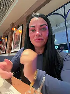 Snapshot of Darkfantisyx chatting on March 15, 2026, 3:46 am Darkfantisyx online show from March 15, 2026, 3:46 am