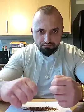Snapshot of kingu92 chatting on May 5, 2026, 6:33 pm kingu92 online show from May 5, 2026, 6:33 pm
