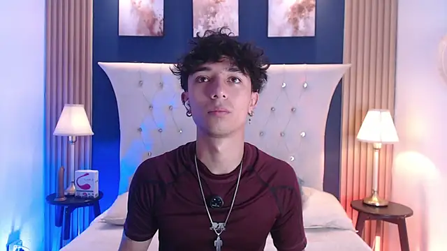 Snapshot of Aiden_Rivers_ chatting on July 10, 2026, 12:49 pm Aiden Rivers online show from July 10, 2026, 12:49 pm