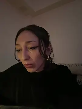 Snapshot of FrutillitaXX chatting on July 30, 2026, 8:13 am FrutillitaXX online show from July 30, 2026, 8:13 am