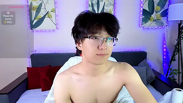 Snapshot of DianInav chatting on March 31, 2026, 9:33 am DianInav online show from March 31, 2026, 9:33 am