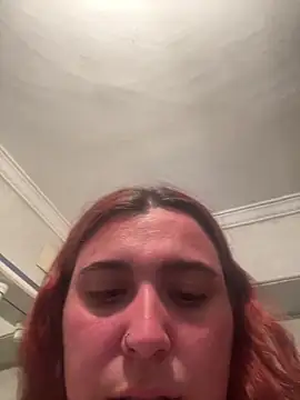 Sandragll online show from July 1, 2026, 8:42 pm