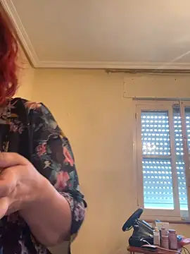 Sandragll online show from July 12, 2026, 2:40 pm