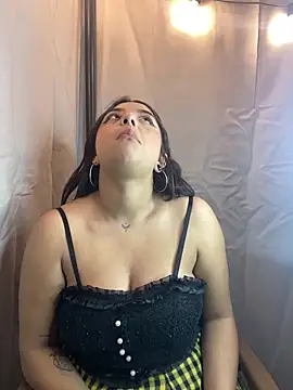 Midary pink online show from March 3, 2026, 5:03 am