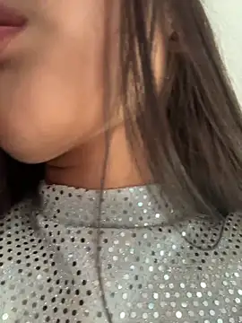 Snapshot of Aylin_fire chatting on March 6, 2026, 6:03 pm Aylin fire online show from March 6, 2026, 6:03 pm