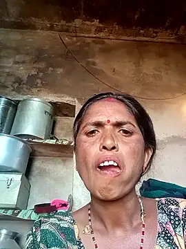 Hot re83 online show from February 25, 2026, 7:41 am