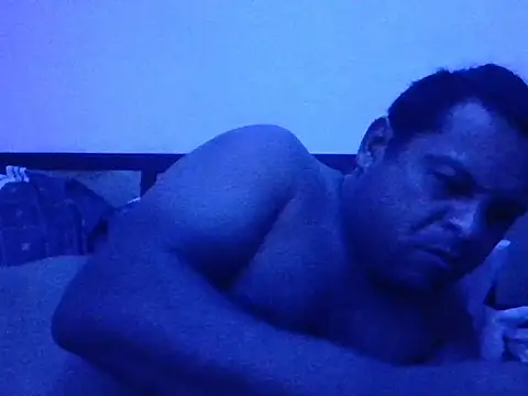 DesexedCooler online show from April 10, 2026, 2:29 am