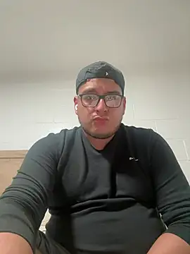 Omar9621 online show from February 23, 2026, 7:53 am