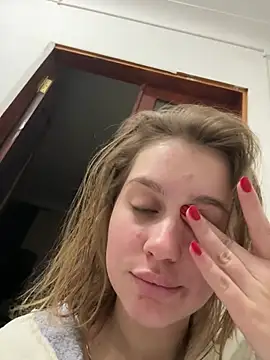 Snapshot of Eva_Leen chatting on April 2, 2026, 6:25 pm Eva Leen online show from April 2, 2026, 6:25 pm