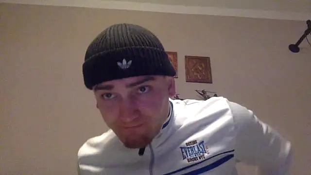 Snapshot of adonis22525 chatting on February 20, 2026, 6:32 pm adonis22525 online show from February 20, 2026, 6:32 pm