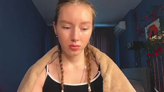 Snapshot of Anna_Kare chatting on March 5, 2026, 12:46 pm Anna Kare online show from March 5, 2026, 12:46 pm