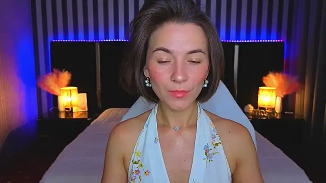 Snapshot of GracefulMichelle chatting on July 4, 2026, 6:56 pm GracefulMichelle online show from July 4, 2026, 6:56 pm